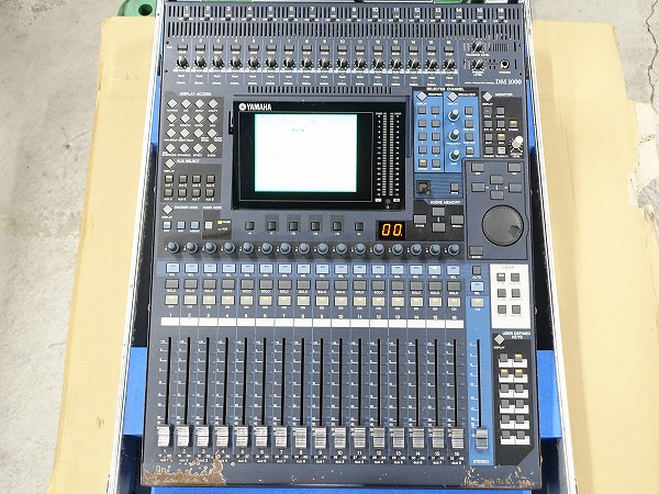 【中古】YAMAHA DM1000 VCM デジタルミキサー【埼玉発送3】