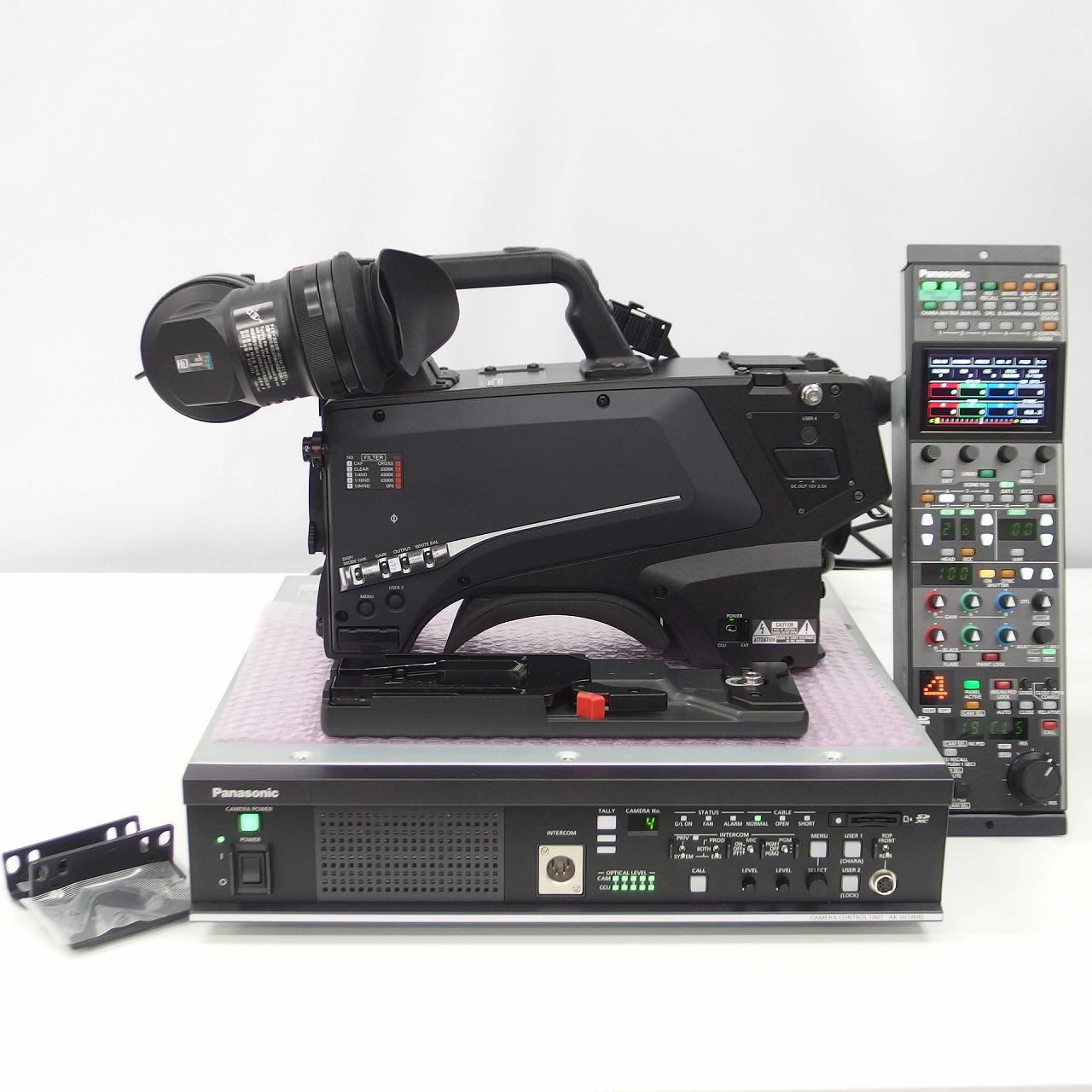 【中古】Panasonic AK-UC4000 4Kシステムカメラセット スタジオカメラ 多治見仕様【埼玉発送3】
